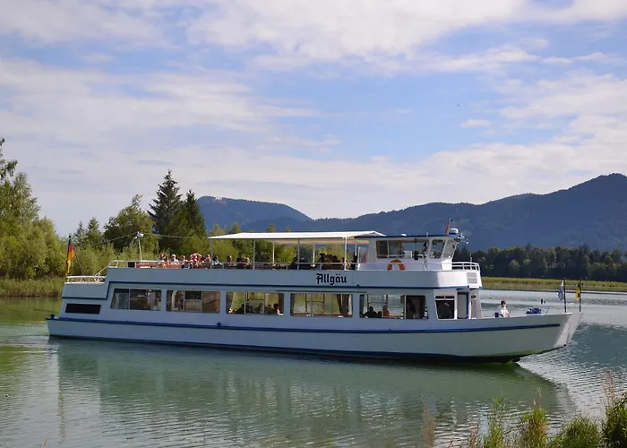 Neuschwansteinblick 129 *